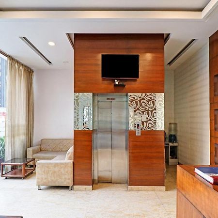 Airport Hotel Goodluck New Delhi Exterior photo